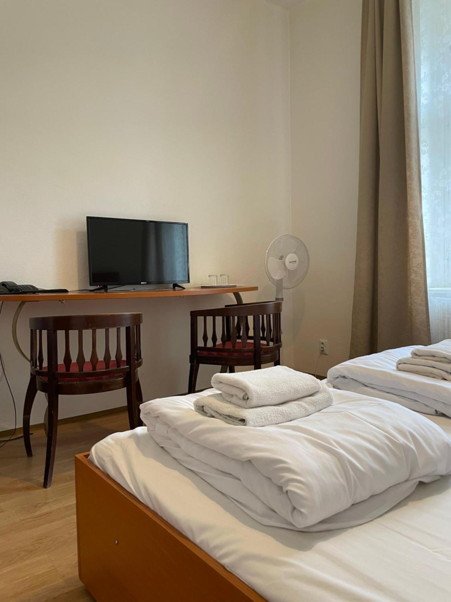Hotel Gallery Sis Prag
